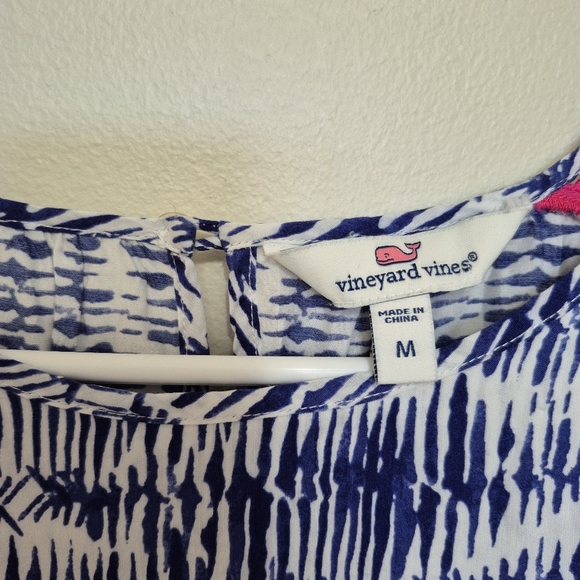 Vineyard Vines Women’s Blue & White Ikat Print Silk Blend Blouse – Size M - Picture 4 of 6